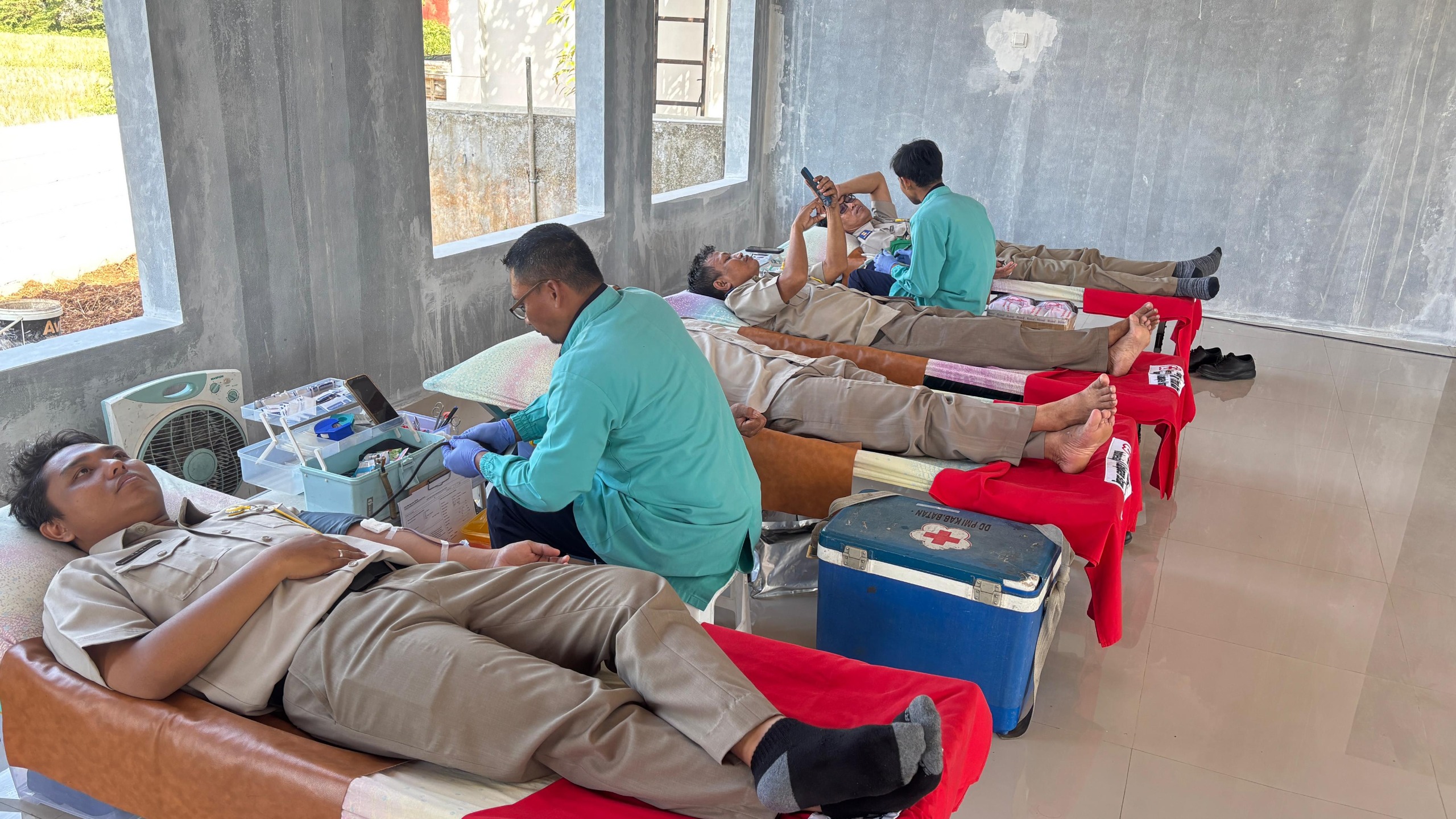 Semangat Donor Darah Warnai Kebersamaan Pegawai Kantah Kabupaten Batang