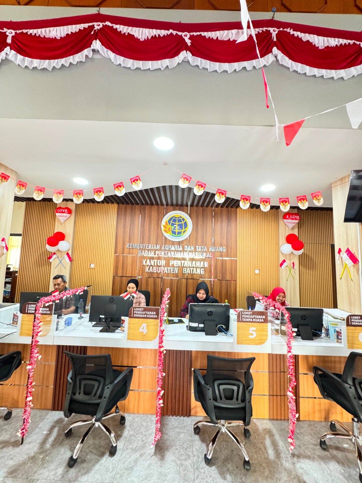 Hadir Lebih Dekat, Melayani di Akhir Pekan : Kantor Pertanahan Kabupaten Batang Tetap Buka PELATARAN (Pelayanan Tanah Akhir Pekan)