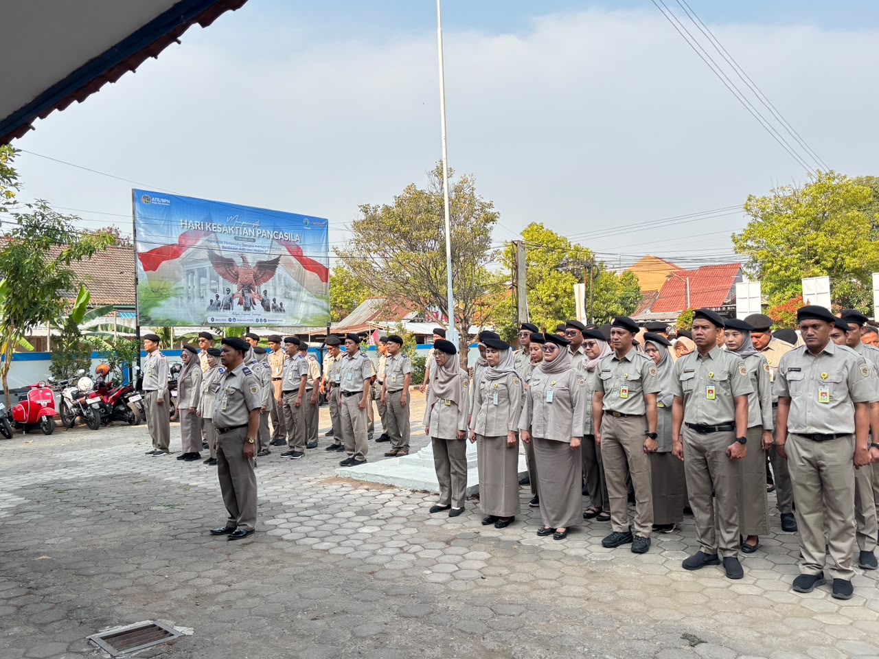 Apel Pagi Kantah Kab. Batang : Tekankan Percepat Penyerapan Anggaran, Maksimalkan Realisasi dan Capaian Kinerja