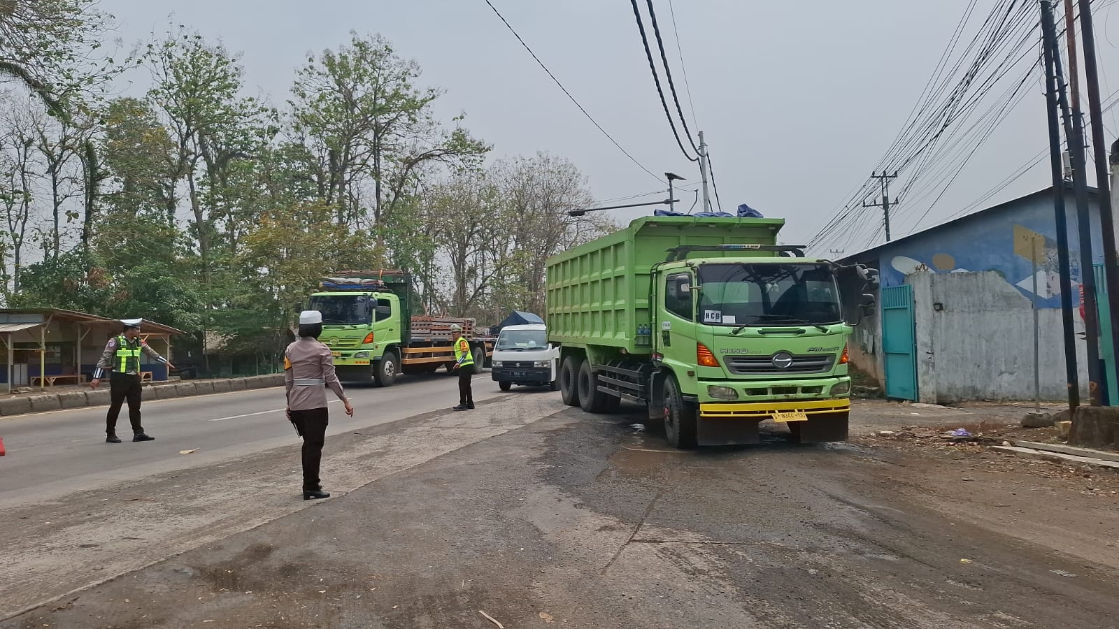 Sinergi Satlantas Polresta Batang dan Kemenhub Gelar Ops Patuh Candi di UPPKB Subah, Fokus Sasaran Truk ODOL hingga Keselamatan Pelajar